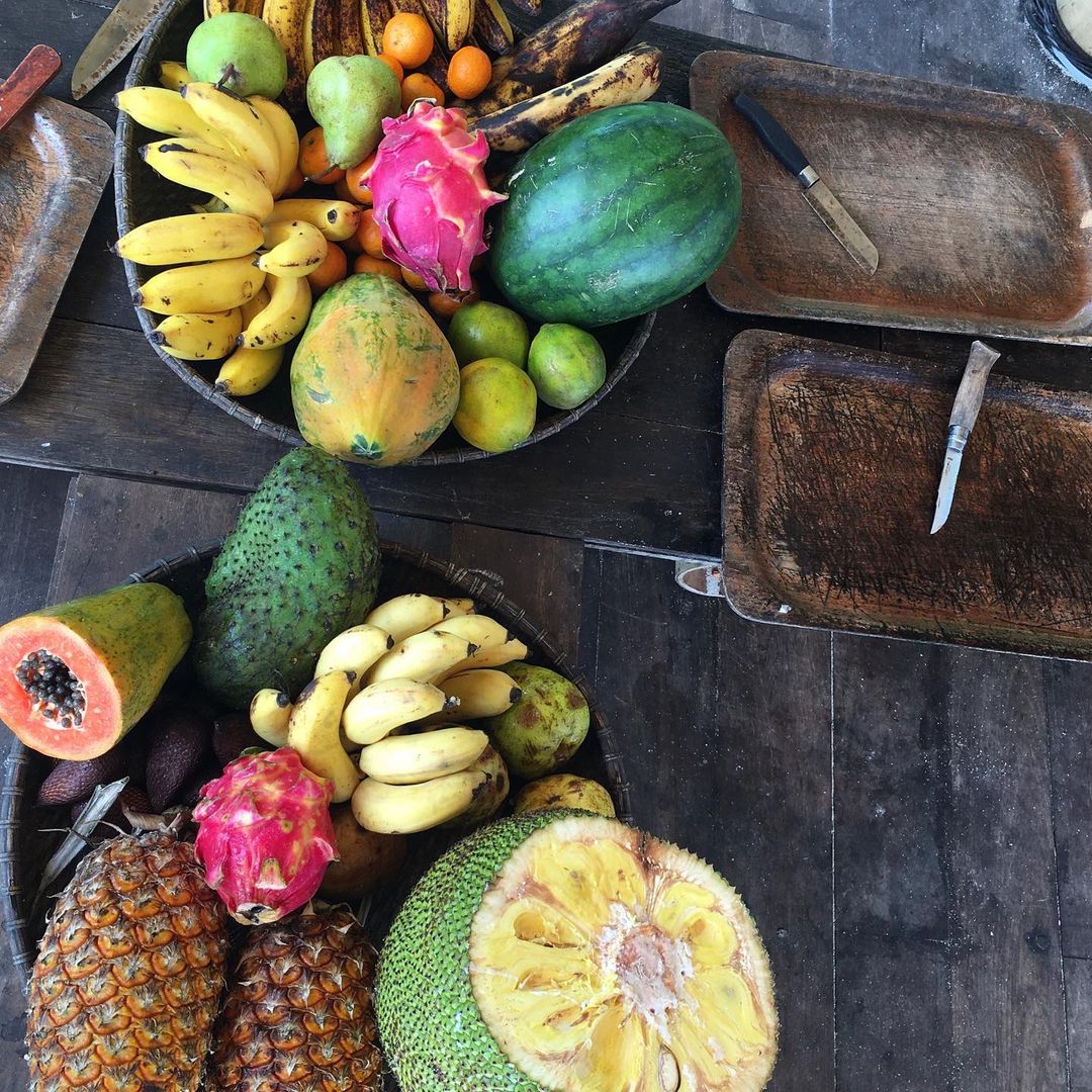 Sajian Makanan di Pulau Samak